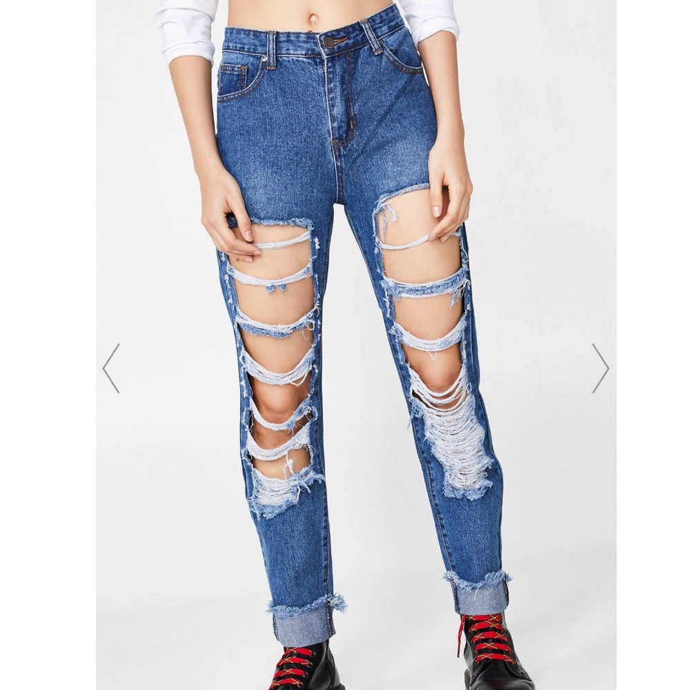 Ripped boyfriend jeans